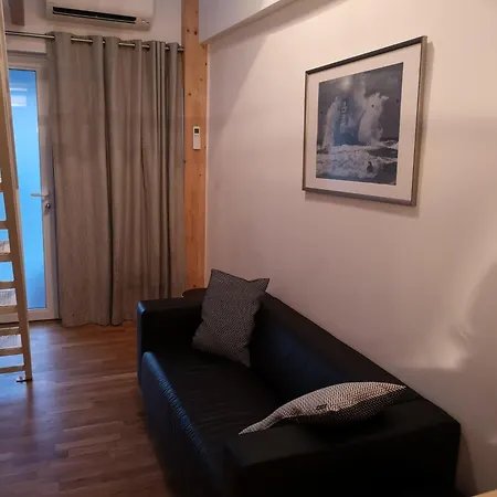 Maison 2 Chambres, Cosy, Proche Metro Апартаменты *