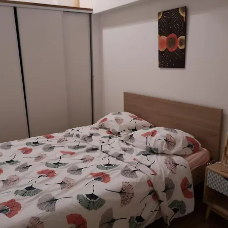 Apartment Maison 2 Chambres, Cosy, Proche Metro